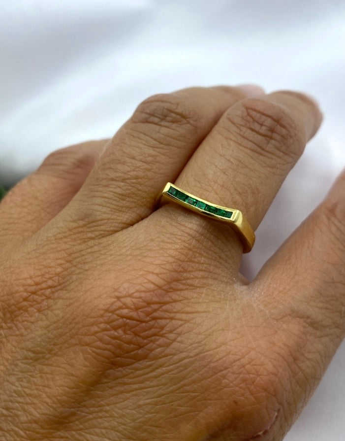 Anello smeraldi cod 7797