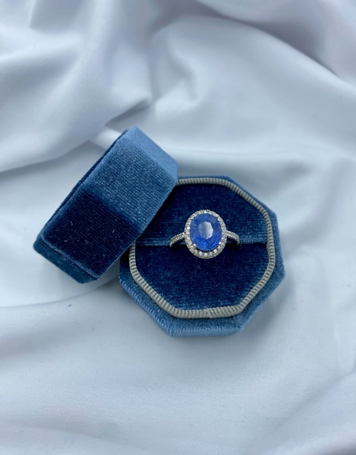 Anello zaffiro cod 7506