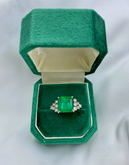 Anello smeraldo cod 7981