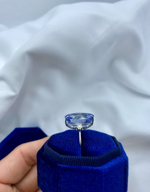 Anello zaffiro cod 5758