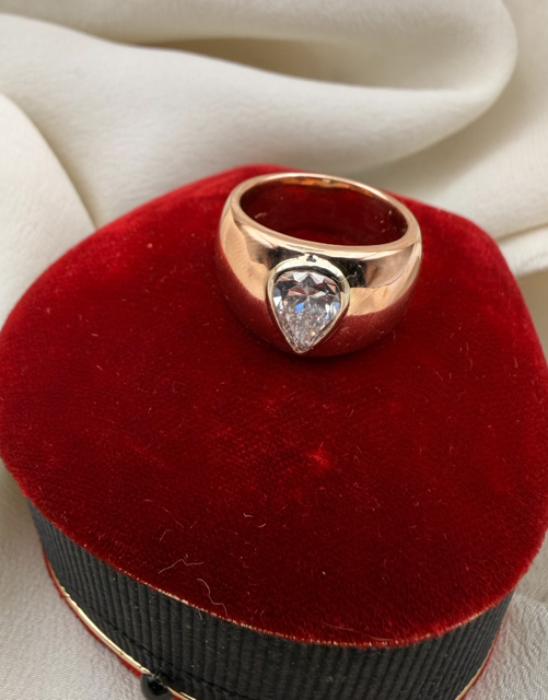 Anello goccia 8030