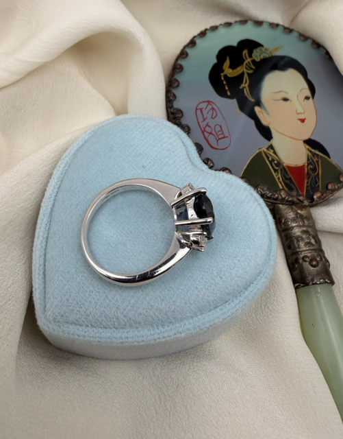 Anello zaffiro cod 8068
