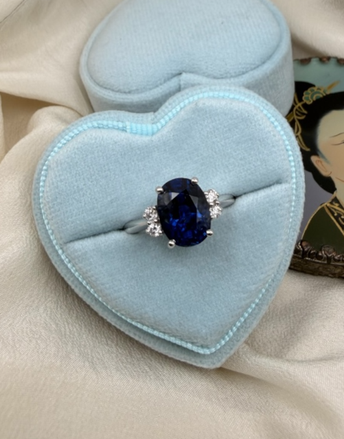 Anello zaffiro cod 8068