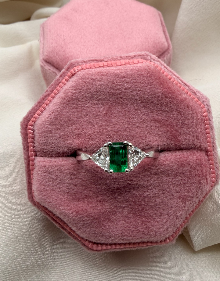 Anello smeraldo cod 8496