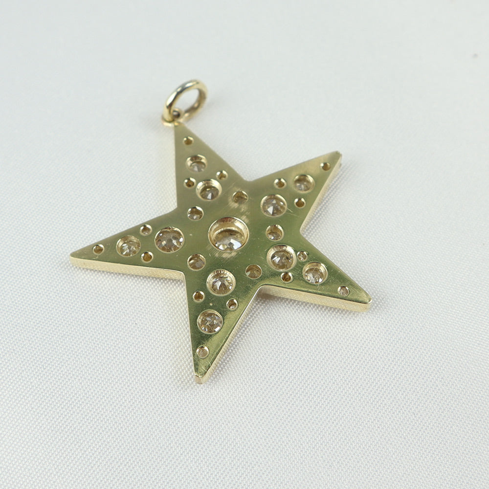 Ciondolo Stella in oro e diamanti cod 6950